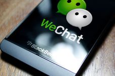 Pengguna Aktif WeChat...