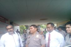Tanya Perkembangan Angeline,...