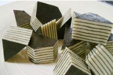 Kue Lapis Rumput Laut,...
