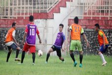 Pelatih Persip Puyeng...