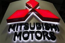 Penjualan Mitsubishi...