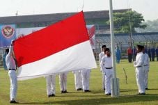 Menyadarkan Narapidana...