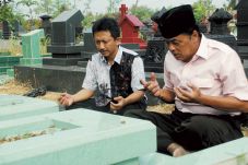 Pengurus Golkar Ziarah...
