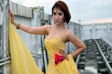 Tetap Cantik, Roro Fitria...