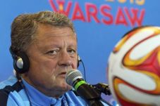 Dnipro Bakal Tampil...
