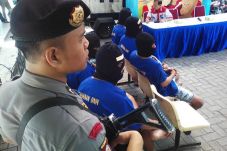 Puluhan Kilo Sabu dan...