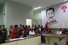 Suporter: Menpora, Jangan...