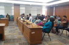DPRD DKI Pertemukan...