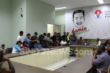 Pendukung Persipura...