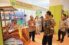 Sekolah Pamer Keunggulan...