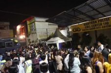 Polisi Cium Praktik...