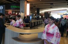AEON Mall Resmi Beroperasi...