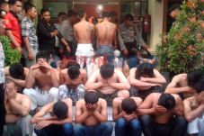 Anarkistis, 29 Anggota...