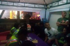 Puluhan Turis Terjaring...