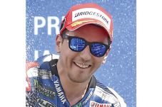 Lorenzo Tercepat di...