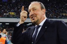 Rafael Benitez Dipamerkan...