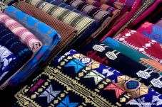 Perkuat Brand Tenun...