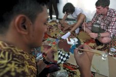 Asyiknya Belajar Membuat...