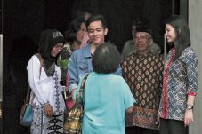 Jelang Pernikahan, Gibran-Selvi...