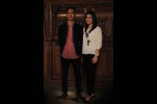 Gibran-Selvi Dipingit,...