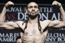 Abaikan Khan, Mayweather...