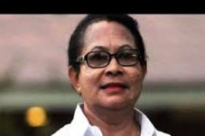 Menteri Yohana Buka...
