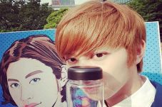 Potong Rambut, Heechul...