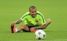 Dani Alves Sampaikan...
