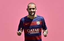 Bergabung dengan Barcelona...
