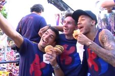 Neymar-Messi Pesta Burger...