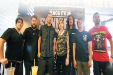 17 Band Rock dan Metal...