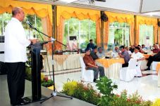 Pensiunan PNS Harus...
