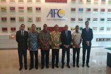 Menpora Datangi AFC,...
