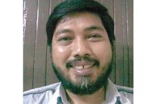 Awas Penumpang Gelap...