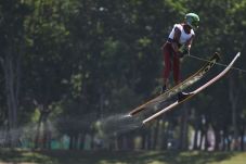 Ski Air dan Wakeboard...