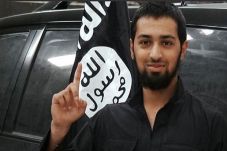 ISIS Sulap Remaja Baik...