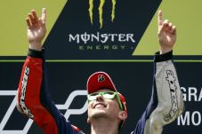 Marquez Jatuh, Doa Lorenzo...