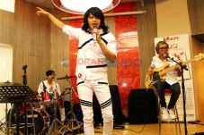 Momentum Musik Religi