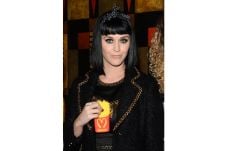 Katy Perry Wajah Baru...