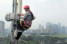 Beda Sinyal dengan Jaringan