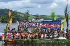 Festival Danau Sentani...
