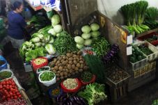 Tekan Harga, Operasi...