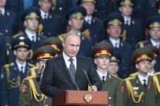 Putin: Rusia Akan Tambah...