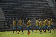 Skuat Persegres Musim...