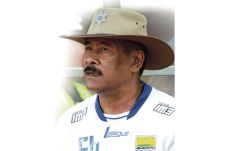 Urung Mundur