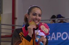 Farah Ann Tak Pikirkan...