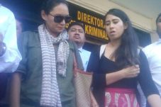 Kakak Angkat Angeline...