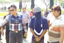 Polisi Tangkap Pembunuh...