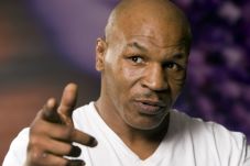 Mike Tyson Bantah Rencana...