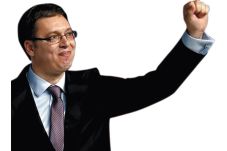 PM Serbia Tolak Tutup...